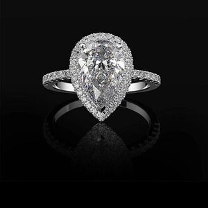 Elegant Silver Teardrop Ring